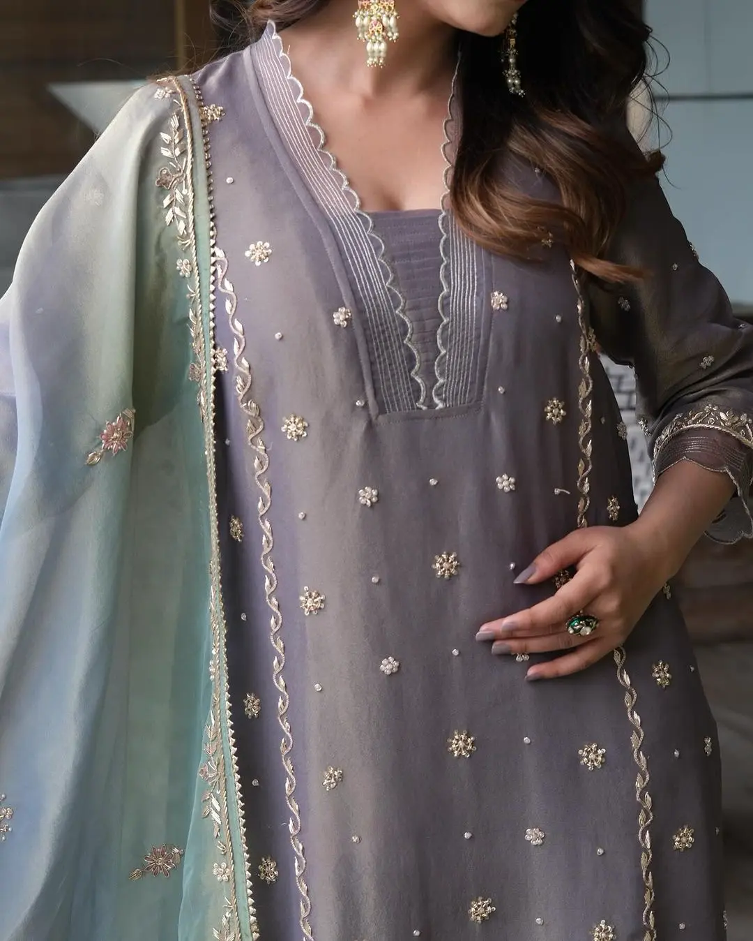 Moksha-PD-Embroidered Pure Shimmer Organza Kurta Set - Image 3